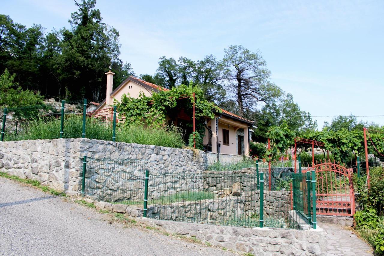 Holiday Home Gazevic Virpazar Exteriör bild